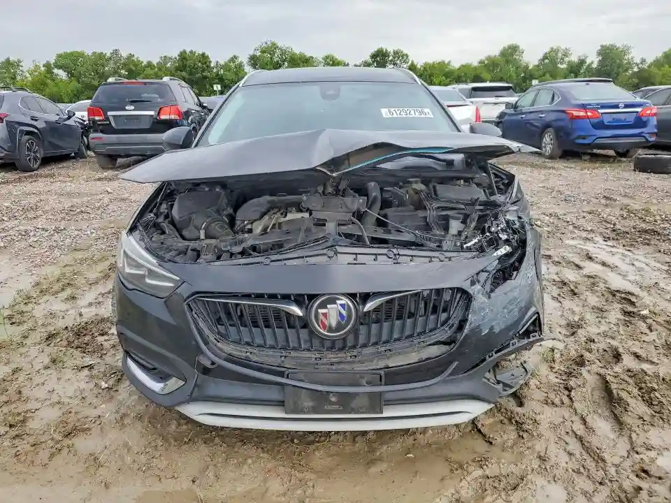 W04GV8SXXJ1164435 2018 BUICK REGAL-4