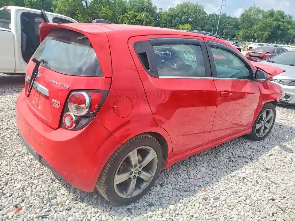 1G1JH6SB3G4164935 2016 CHEVROLET SONIC-2