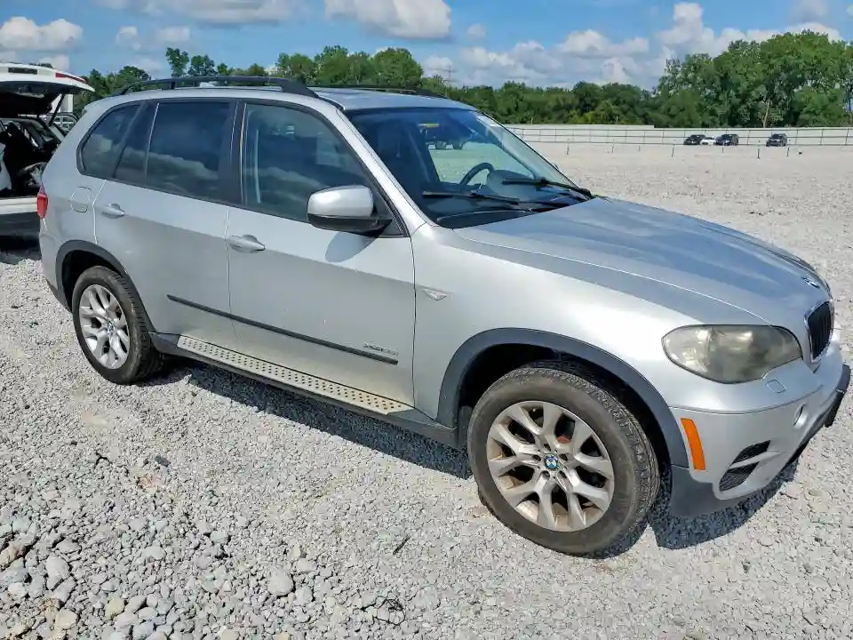 5UXZV4C57BL407675 2011 BMW X5-3
