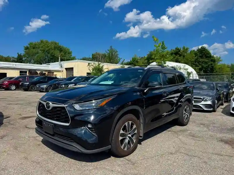 5TDKDRBH1PS011052 2023 TOYOTA HIGHLANDER-1