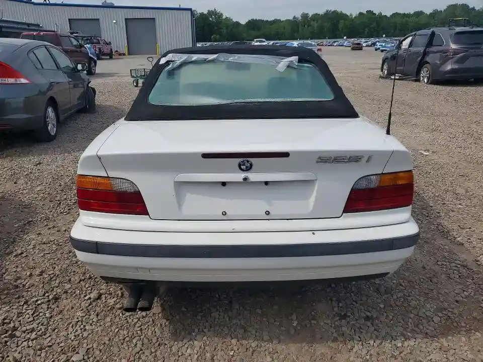 WBABJ6322RJD35905 1994 BMW 3 SERIES-5