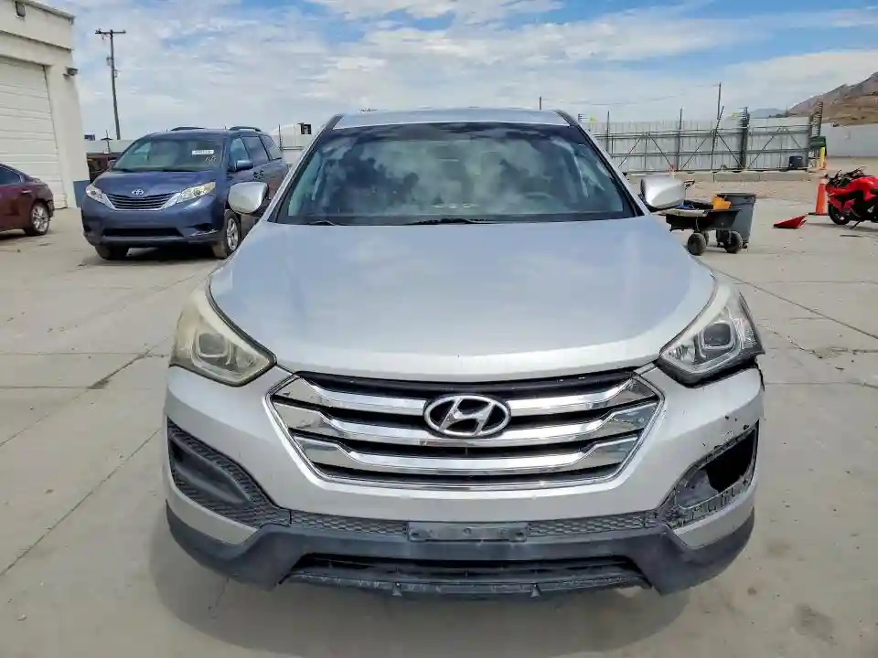 5XYZT3LB5GG314082 2016 HYUNDAI SANTA FE S-4