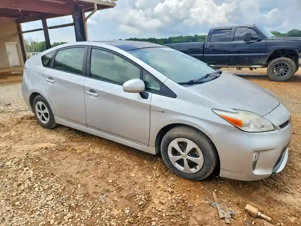 JTDKN3DU0E1841777 2014 TOYOTA PRIUS-3