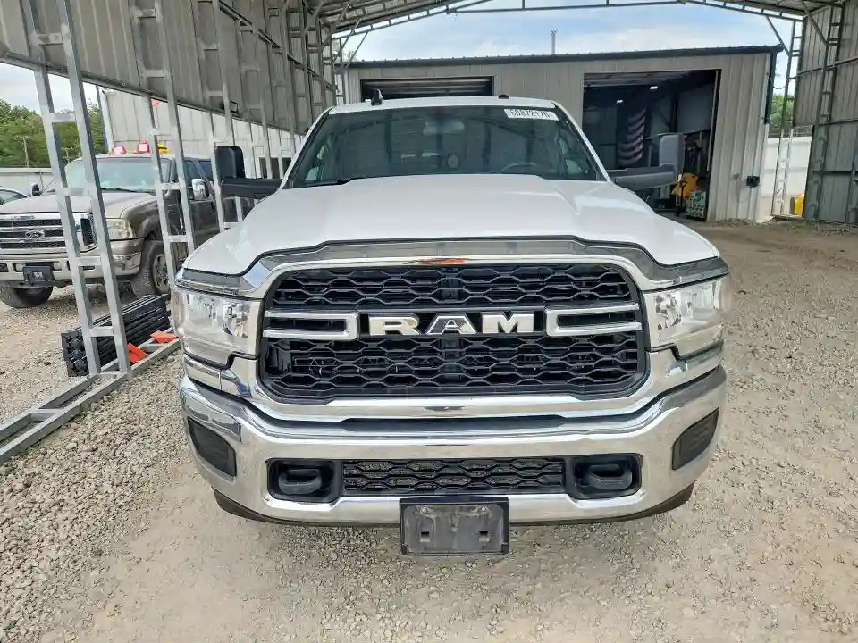 3C6UR5CJ2NG250522 2022 RAM 2500-4