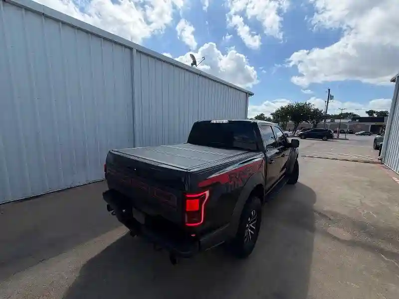 1FTFW1RG2KFB90303 2019 FORD F150-3