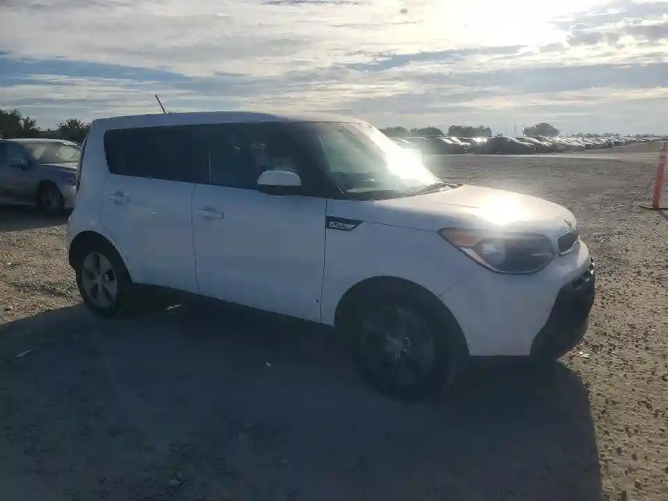 KNDJN2A26G7341602 2016 KIA SOUL-3