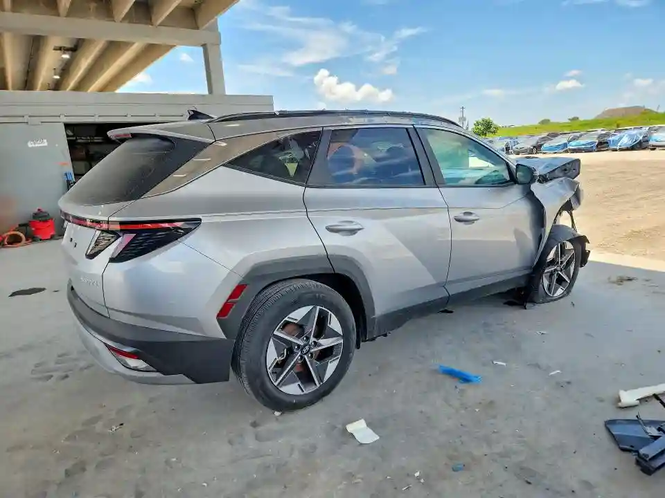 KM8JCDD14SU269485 2025 HYUNDAI TUCSON-2