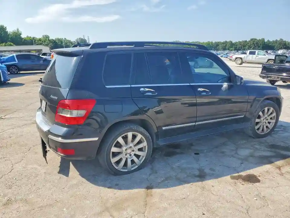 WDCGG8HB2AF466696 2010 MERCEDES-BENZ GLK-CLASS-2