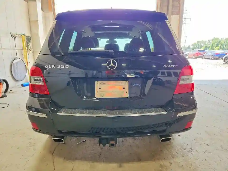 WDCGG8HBXBF641293 2011 MERCEDES-BENZ GLK-CLASS-5