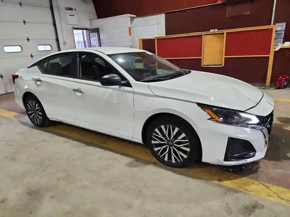 1N4BL4DV1SN353355 2025 NISSAN ALTIMA-3