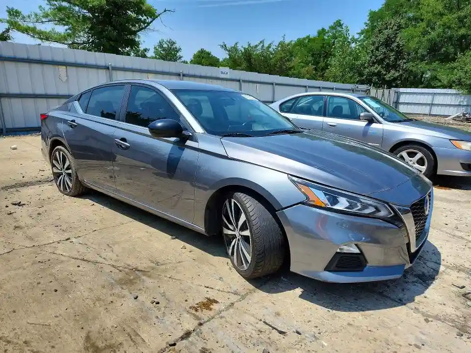1N4BL4CV6KC139796 2019 NISSAN ALTIMA-3