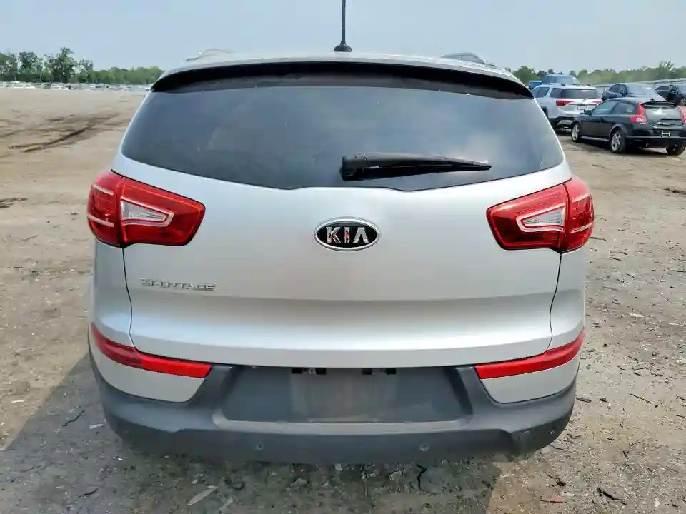 KNDPBCA22C7213800 2012 KIA SPORTAGE-5