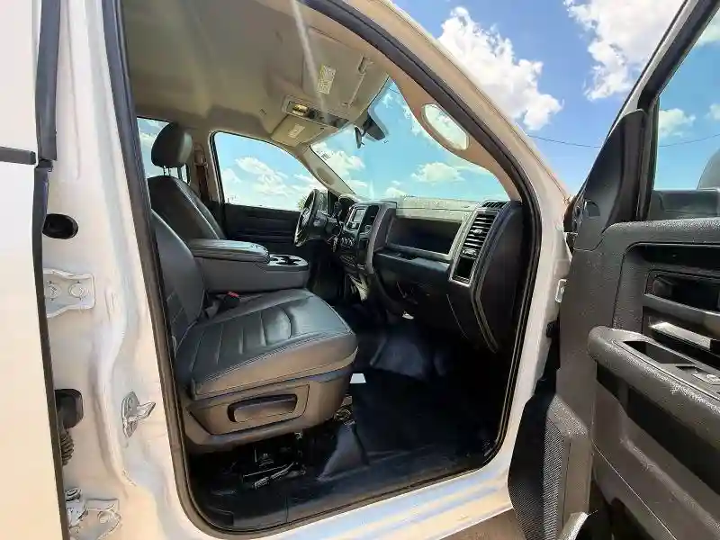 3C6UR4HJ7JG312963 2018 RAM 2500-4