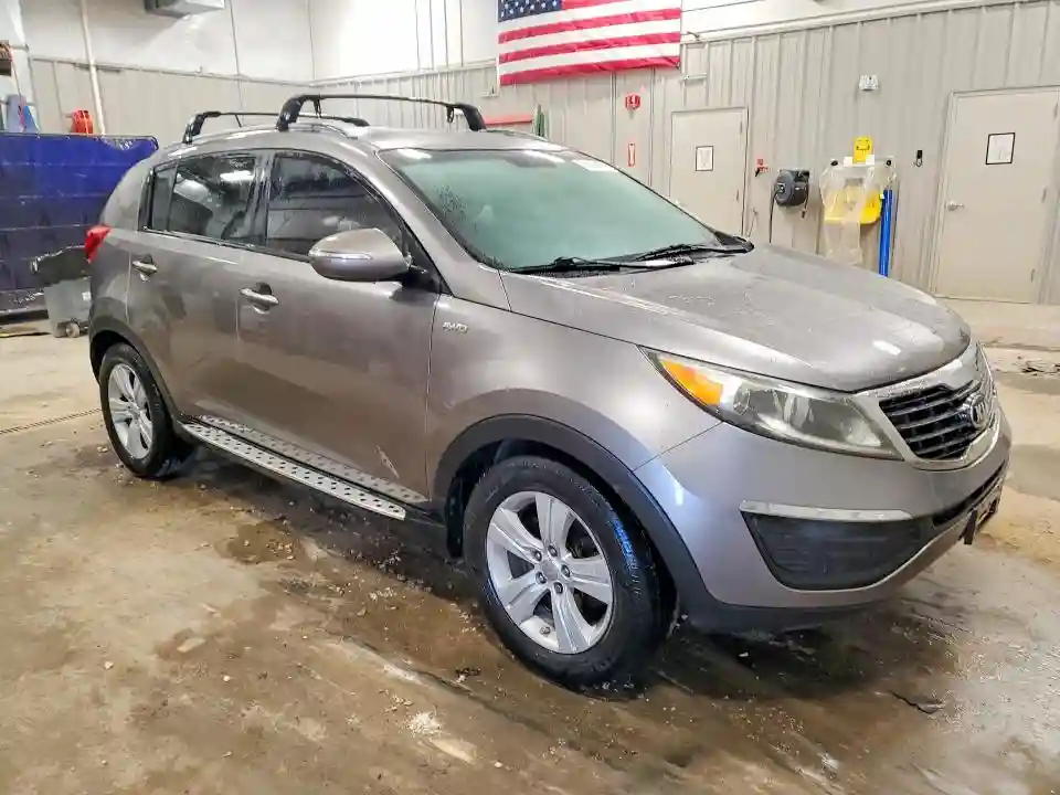 KNDPBCA22D7401797 2013 KIA SPORTAGE-3