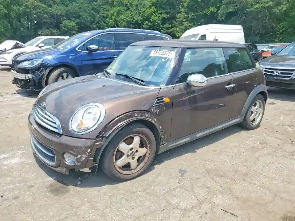 WMWSU3C56BT092882 2011 MINI COOPER-0
