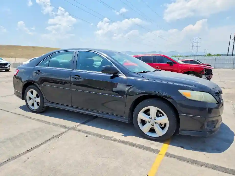 4T1BF3EK7AU056817 2010 TOYOTA CAMRY-3