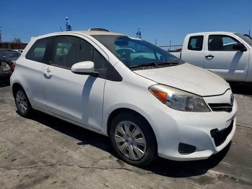 JTDJTUD37CD507014 2012 TOYOTA YARIS 3-DO-3