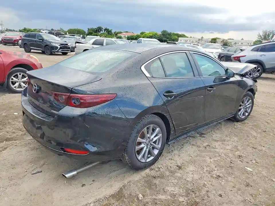 3MZBPAAL4MM204562 2021 MAZDA 3-2