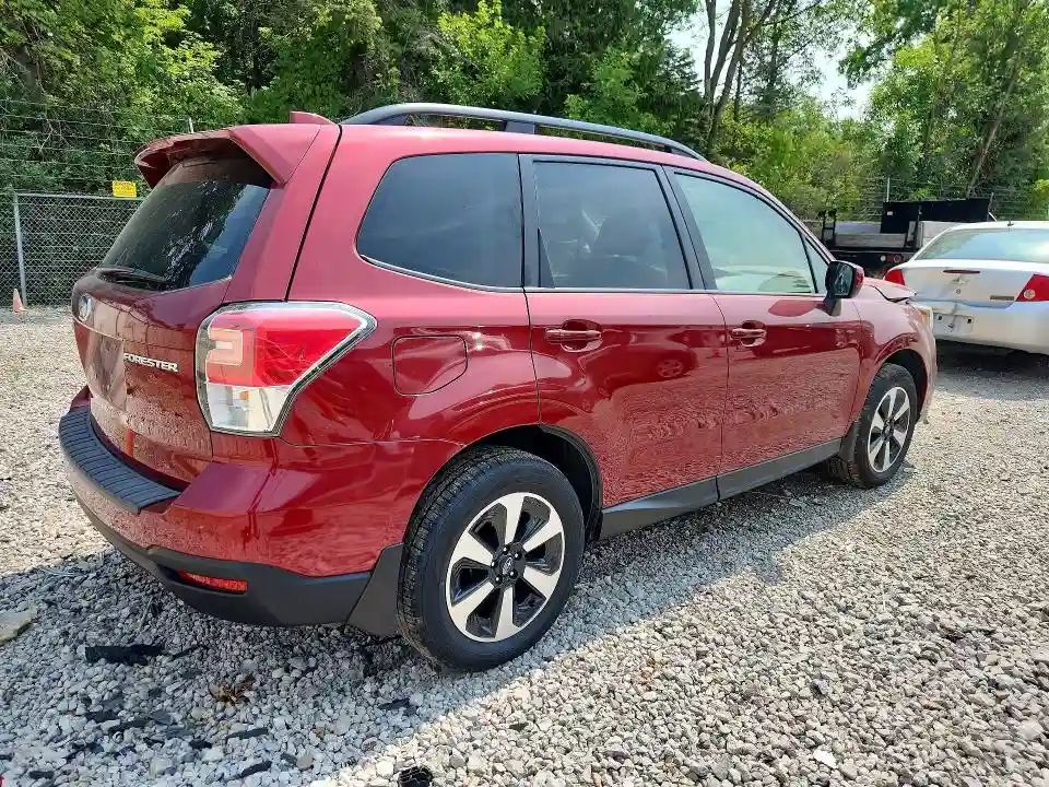 JF2SJAEC5JH614447 2018 SUBARU FORESTER-2