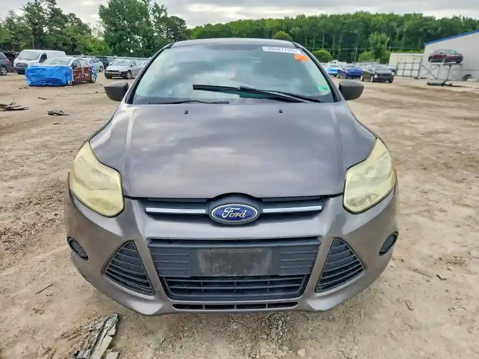 1FAHP3E2XCL321353 2012 FORD FOCUS-4