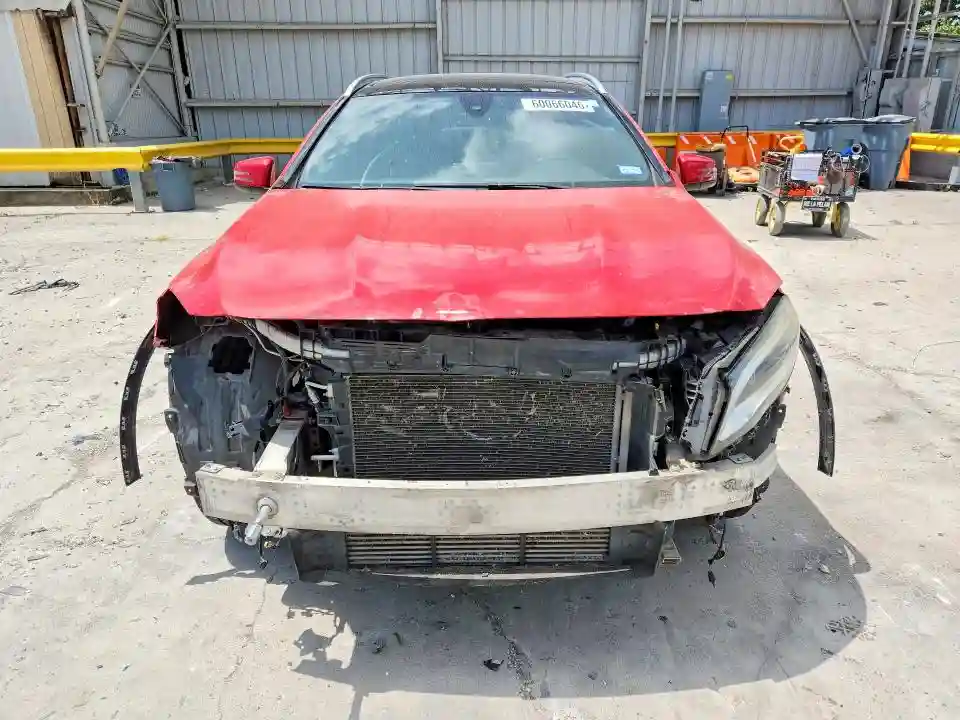 WDCTG4EB9JJ394162 2018 MERCEDES-BENZ GLA-CLASS-4