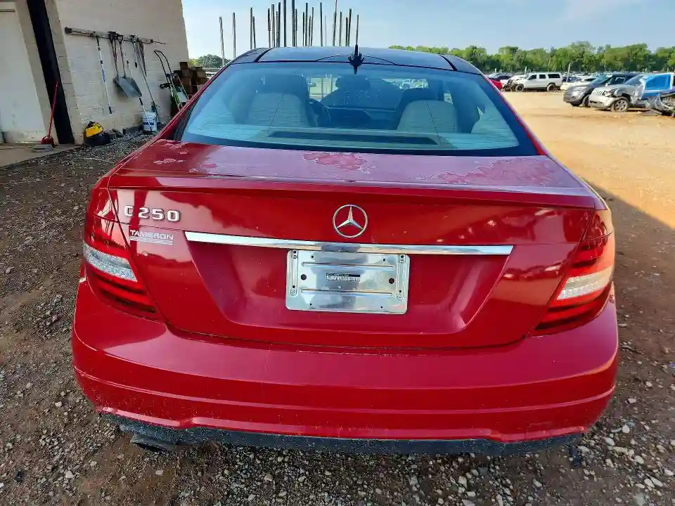 WDDGJ4HB9FG363945 2015 MERCEDES-BENZ C-CLASS-5