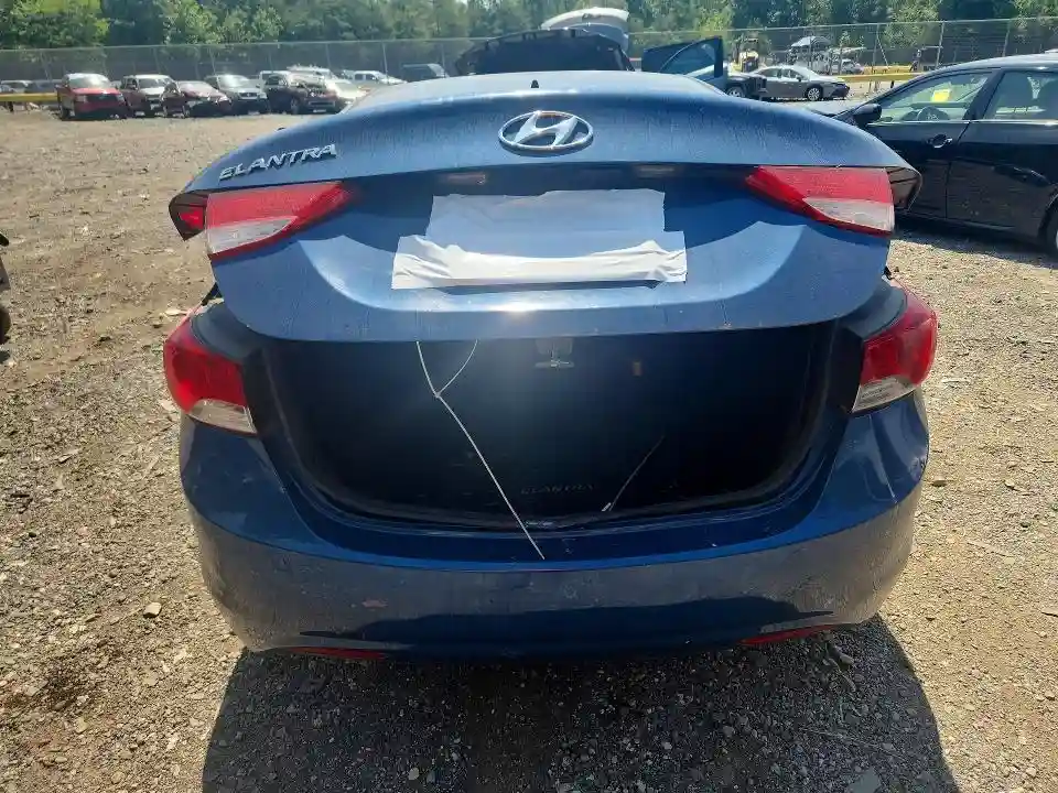 KMHDH4AE4DU955485 2013 HYUNDAI ELANTRA-5