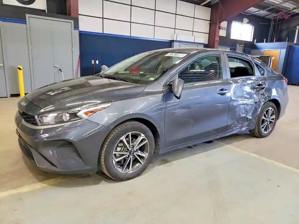 3KPF24AD0RE731089 2024 KIA FORTE LXS-0