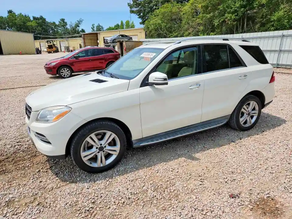4JGDA2EB5CA029511 2012 MERCEDES-BENZ M-CLASS-0
