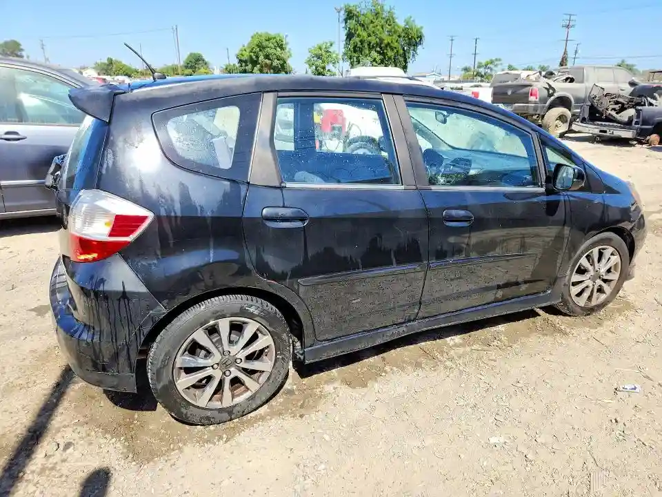 JHMGE8H56DC049284 2013 HONDA FIT-2