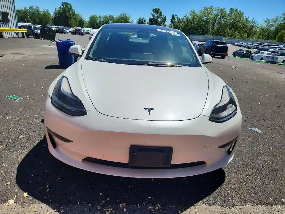 5YJ3E1EA5NF285731 2022 TESLA MODEL 3-4