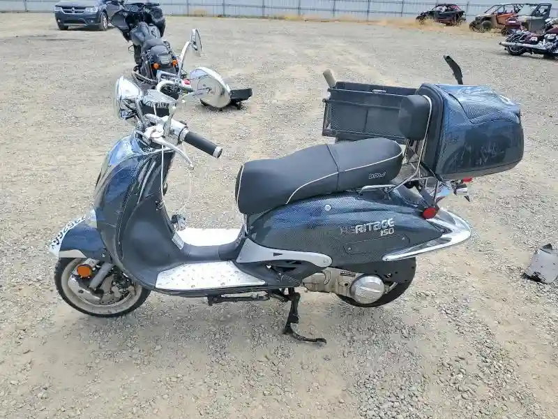 L5YTCKPF4L1173554 2020 ZNEN SCOOTER-2