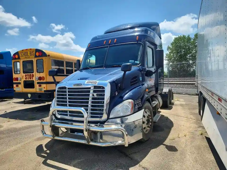 3AKJGHDV8HSHL9194 2017 FREIGHTLINER ALL OTHER-0