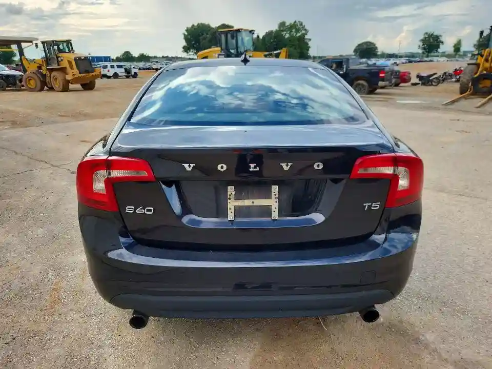 YV1612FS8D2184300 2013 VOLVO S60-5