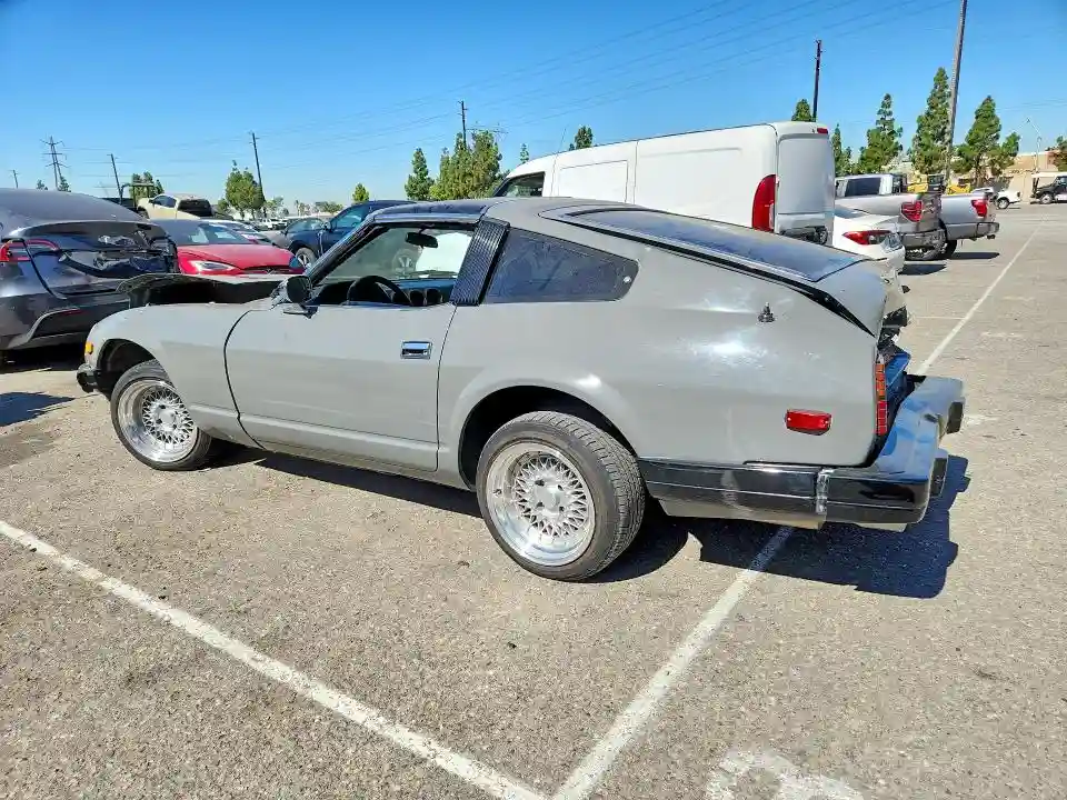 JN1HZ04S9CX432010 1982 DATSUN 280-1