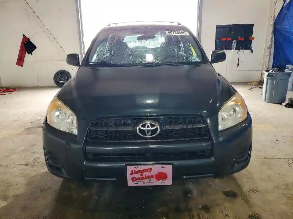 2T3BF4DV4BW095021 2011 TOYOTA RAV4-4