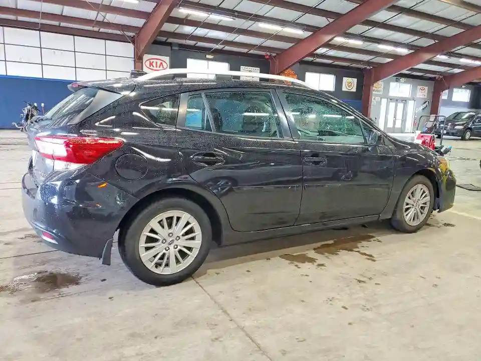 4S3GTAB69H3722607 2017 SUBARU IMPREZA-2