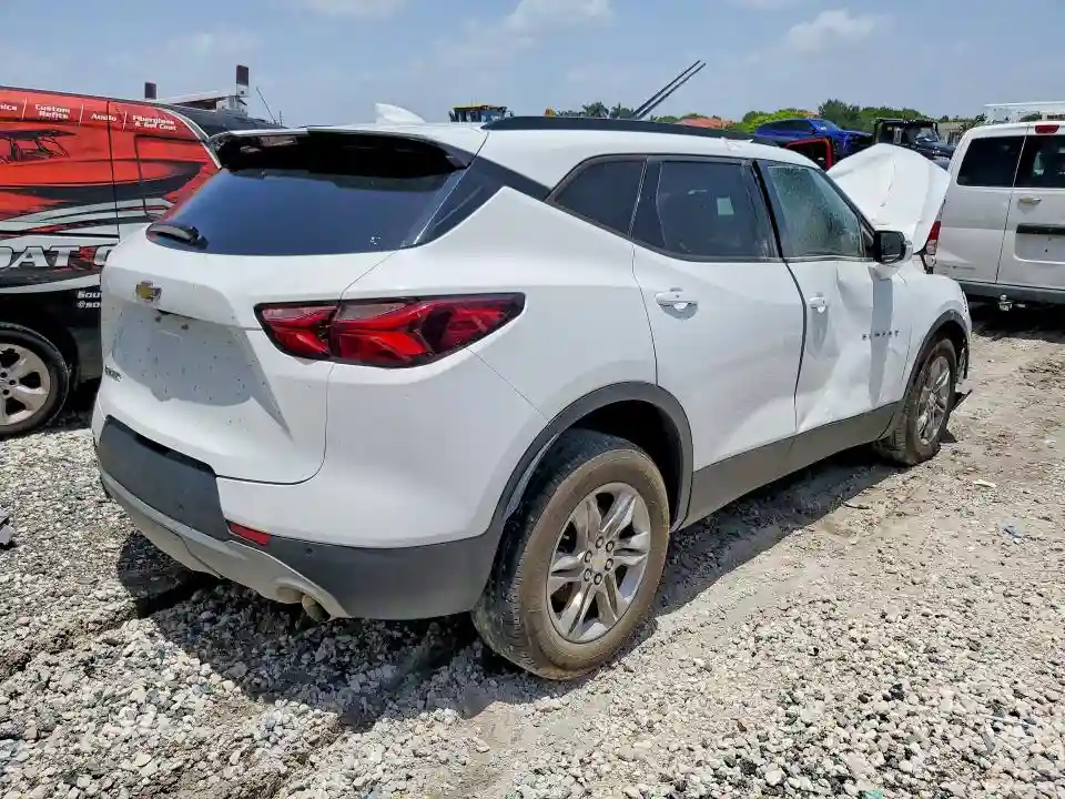 3GNKBDRS6MS510292 2021 CHEVROLET BLAZER-2