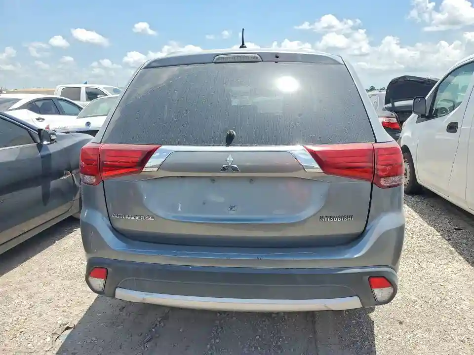 JA4AD3A3XGZ033333 2016 MITSUBISHI OUTLANDER-5