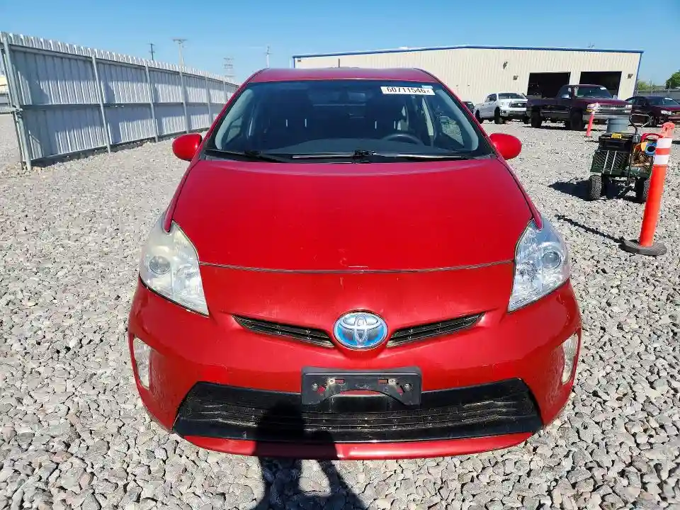 JTDKN3DUXE1751424 2014 TOYOTA PRIUS-4