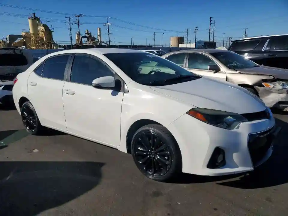 5YFBURHE6FP193965 2015 TOYOTA COROLLA-3