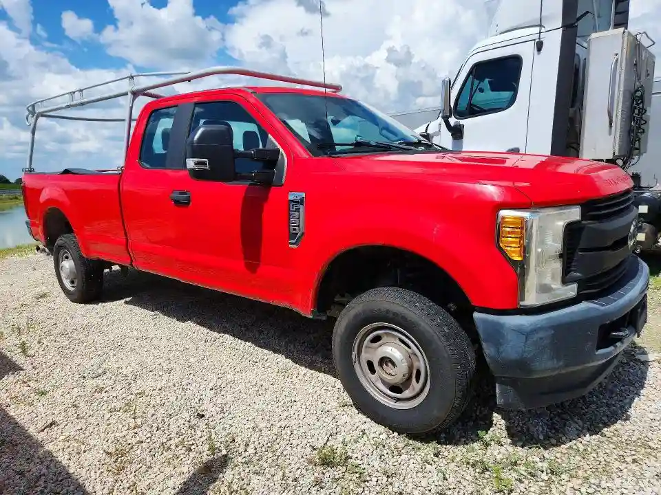1FT8X3BT5HED11042 2017 FORD F350-3