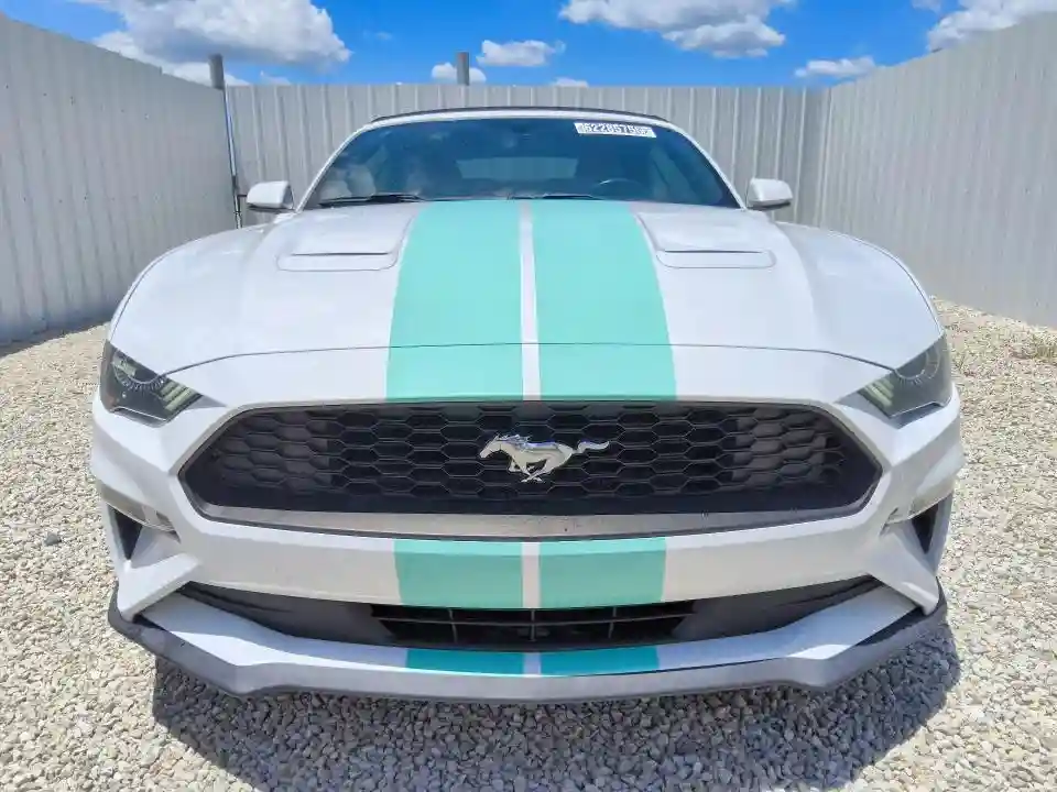 1FATP8UH0L5106047 2020 FORD MUSTANG-4