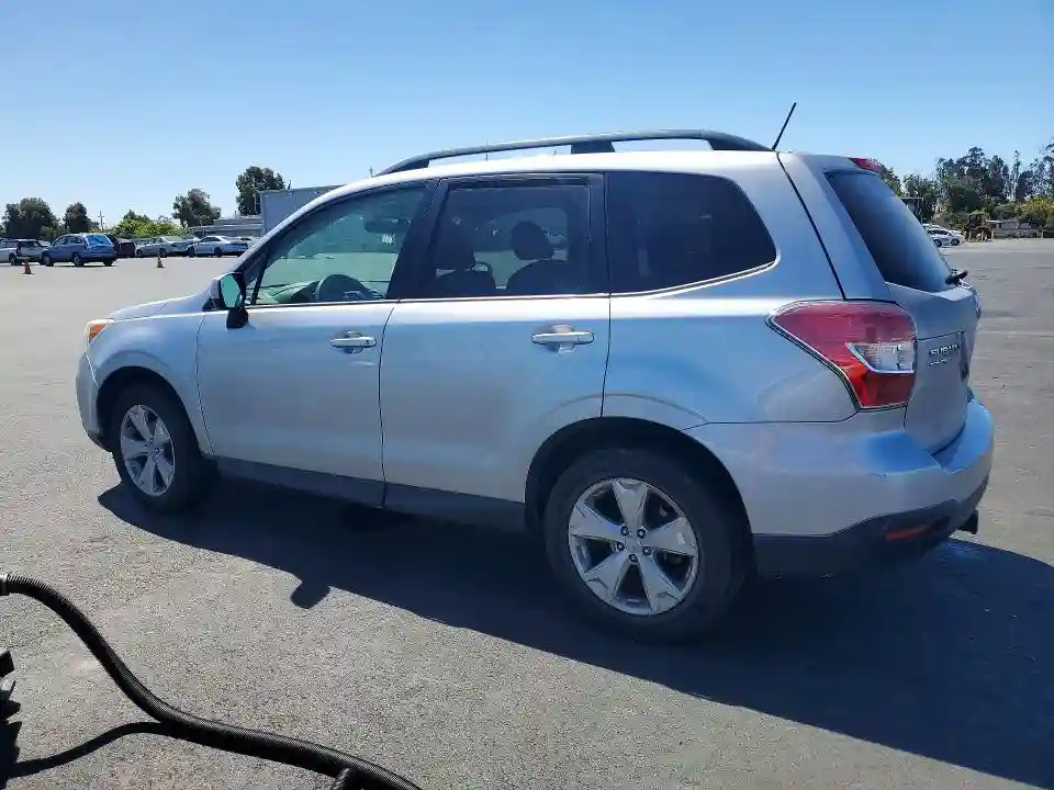 JF2SJAGC5FH810540 2015 SUBARU FORESTER-1