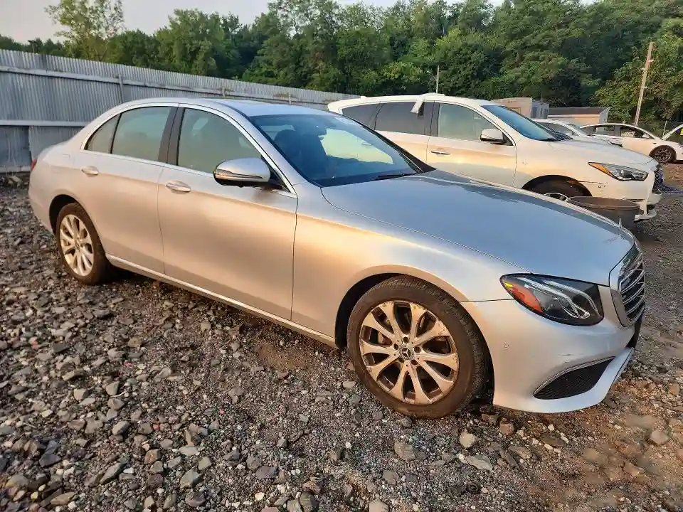 WDDZF4KB9KA562784 2019 MERCEDES-BENZ E-CLASS-3
