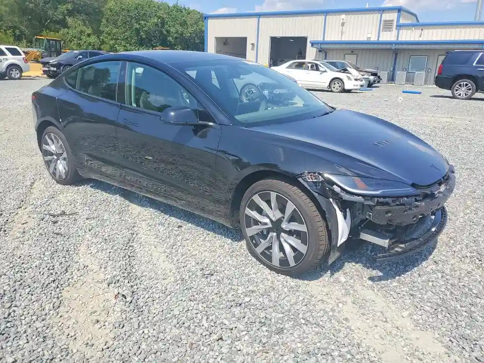 5YJ3E1EA5TF170267 2026 TESLA MODEL 3-3
