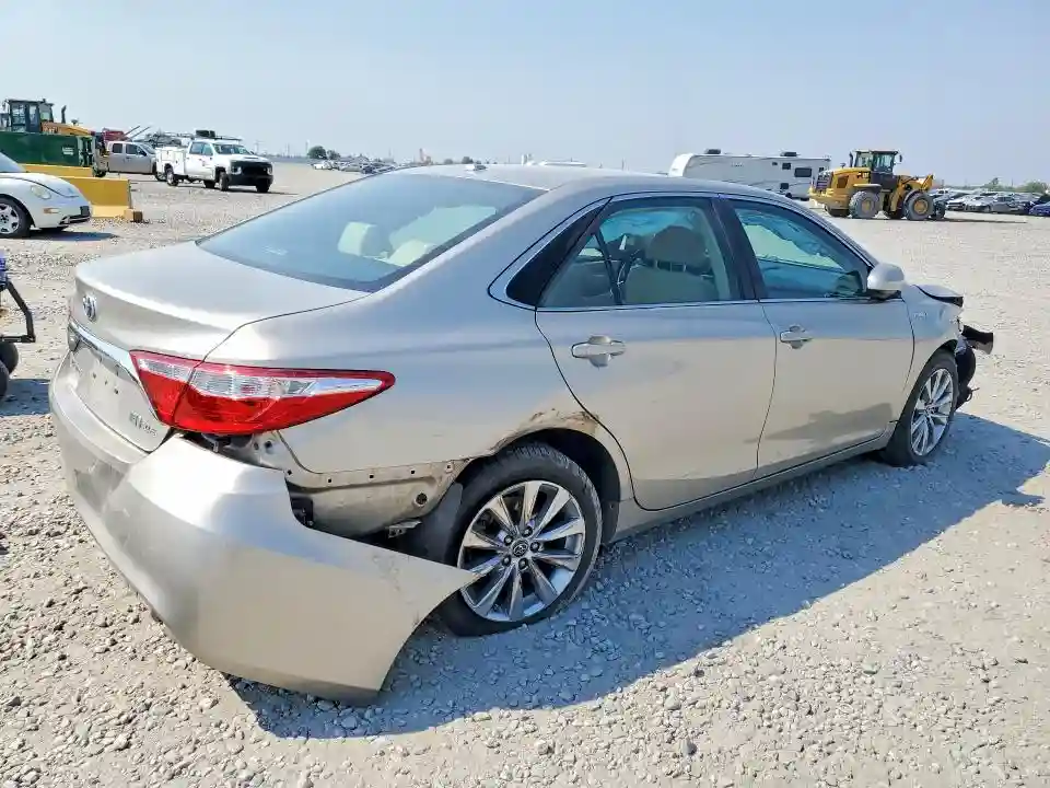 4T1BD1FK9HU213573 2017 TOYOTA CAMRY SOLA-2