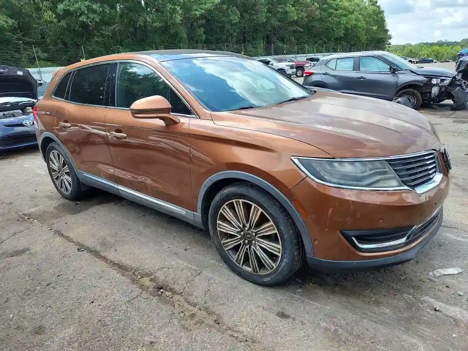 2LMPJ7JR8GBL23142 2016 LINCOLN MKX-3