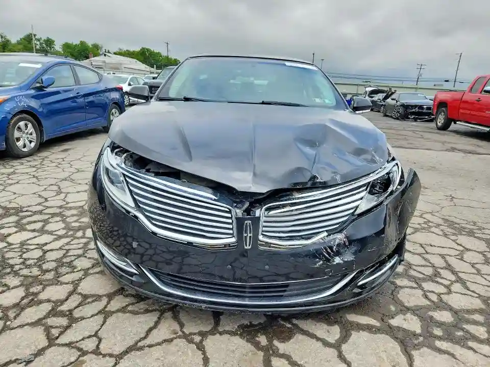 3LN6L2JK6FR624306 2015 LINCOLN MKZ-4