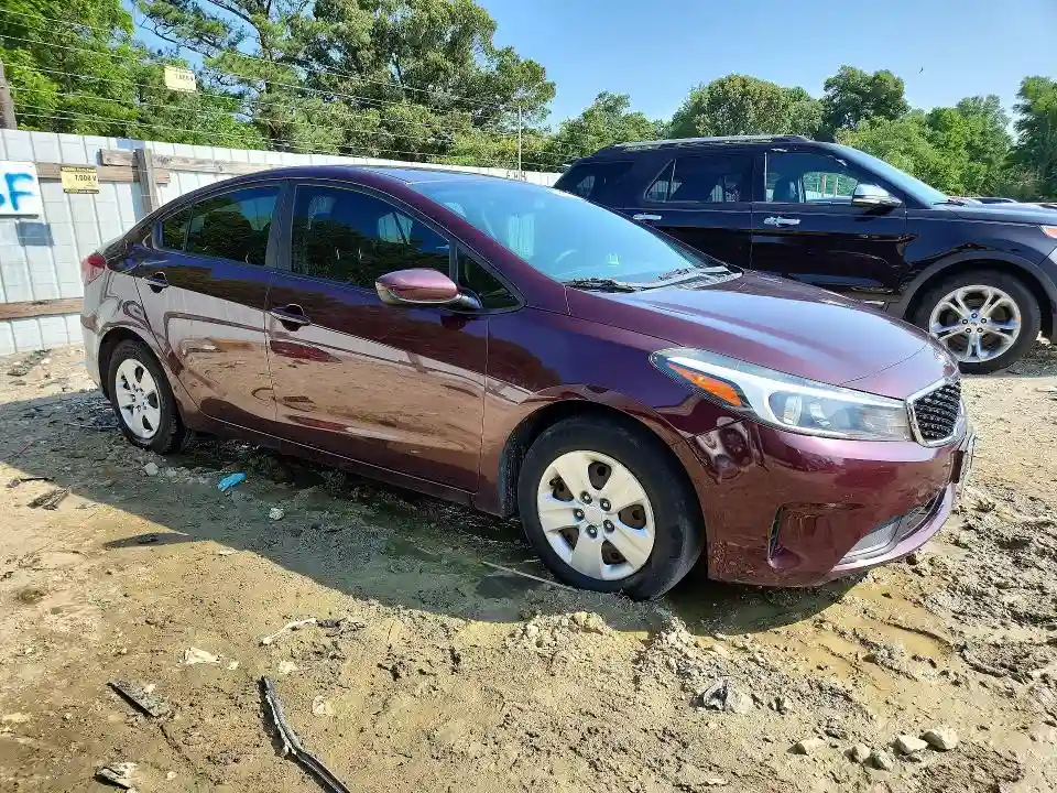 3KPFK4A78JE281514 2018 KIA FORTE-3